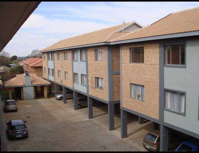 2 BEDROOM PROPERTY TO RENT IN DIE BULT